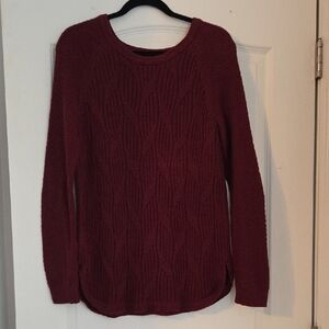 Cozy Women's Burgundy Crew Neck Sweater